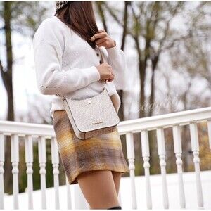 MICHAEL KORS Briley Small Logo Messenger Shoulder Bag - Vanilla NWOT